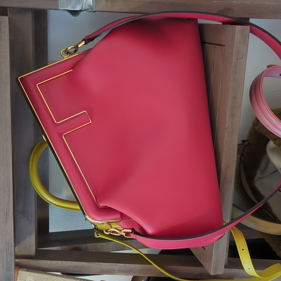 Fendi First Nappa Leather Clutch Fuchsia rare color - Picture 6 of 17